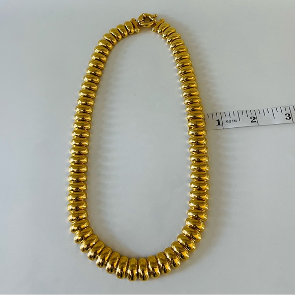 Vintage Avon Gold Tone Link Classic Necklace, 18” Marked AVON - Picture 13 of 13
